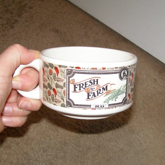 Fresh From the Farm Soup Mug/Cup Carrots & Peas Houston Harvest as shown - Picture 5 of 7
